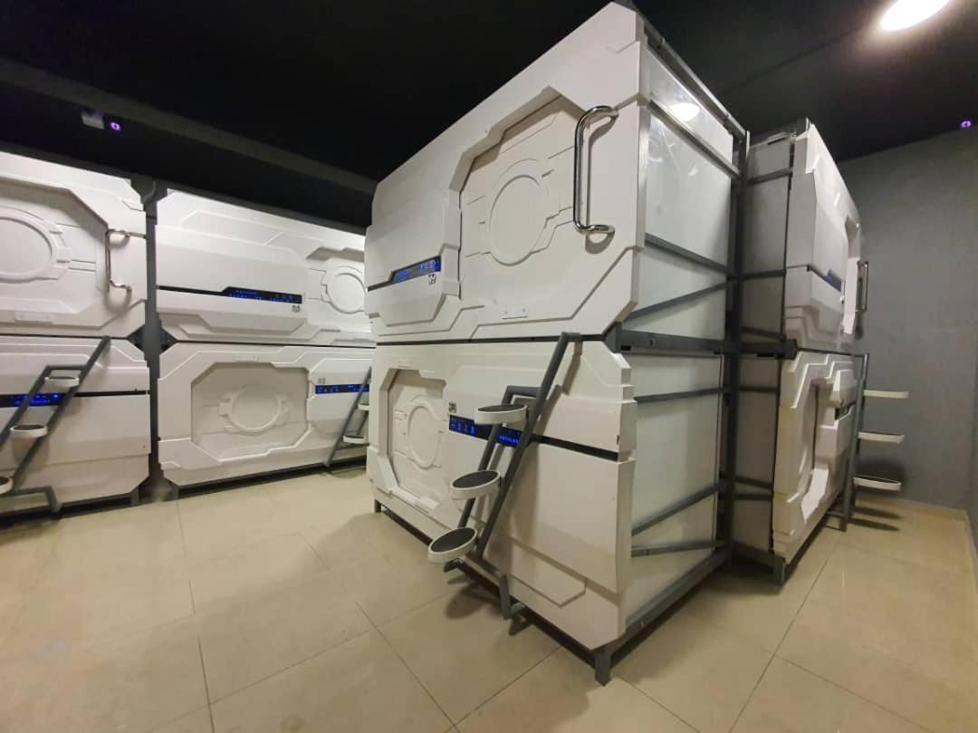 My Capsule Hotel ジョホールバル エクステリア 写真